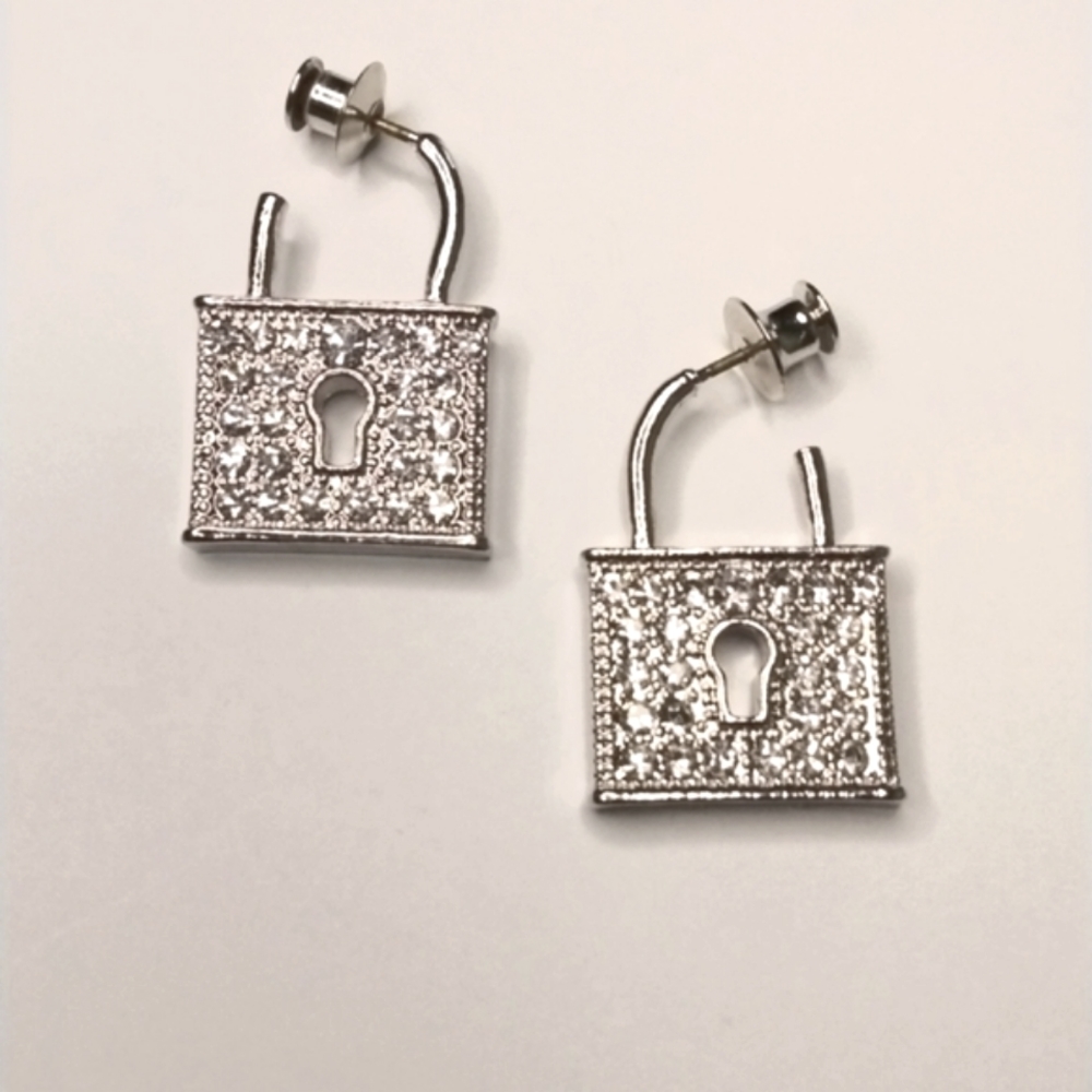 Sassy Jones Amore Lock Hoops